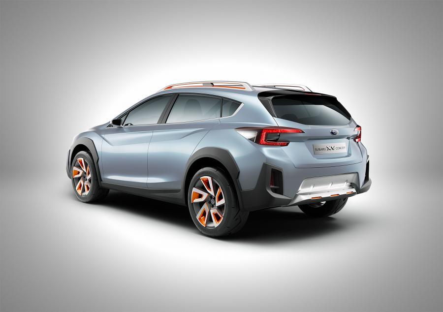  Subaru XV Concept 2016 года  (фото 2 из 2)